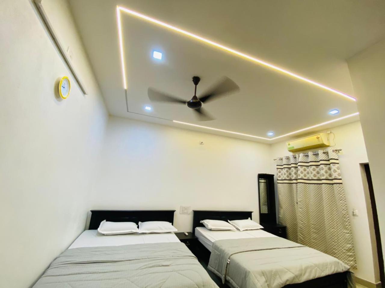 The Ocean View Hotel Ullal ภายนอก รูปภาพ