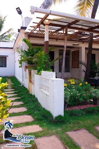 The Ocean View Hotel Ullal ภายนอก รูปภาพ